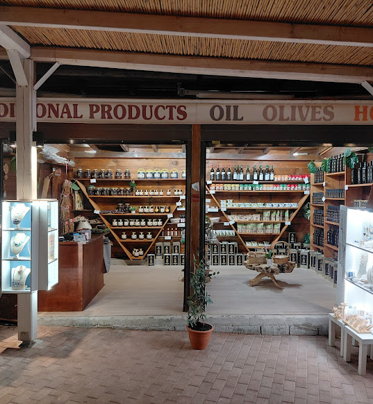 Fotelia -olive oil, olives, tradytional greek products from halkidiki